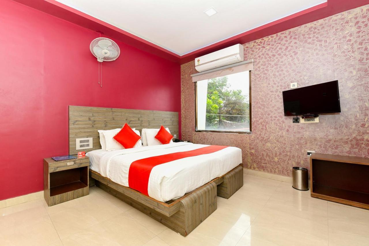 Oyo 1889 Hotel Aj Park Alappuzha Exterior photo