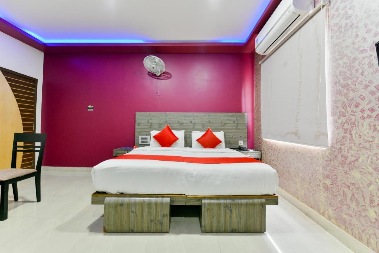 Oyo 1889 Hotel Aj Park Alappuzha Room photo